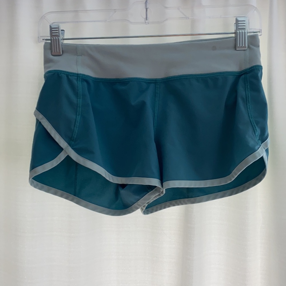 IVIVVA BY LULULEMON GIRL 12 GREEN SHORTS
